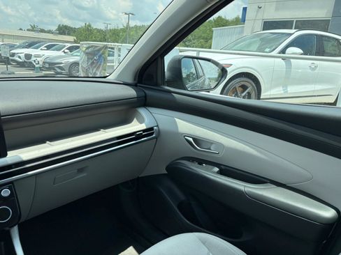 Used 2025 Hyundai Tucson SEL FWD image 24