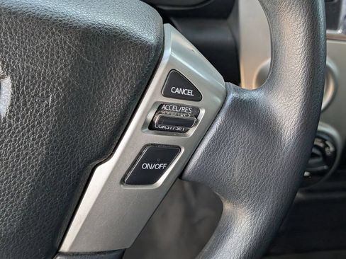 Used 2019 Nissan Titan SV AWD/4WD image 19