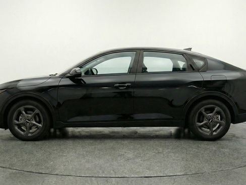 Used 2025 Kia K4 FWD image 5