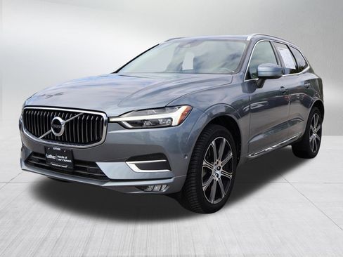 Used 2019 Volvo XC60 T6 Inscription w/ Protection Package Premier AWD/4WD image 3