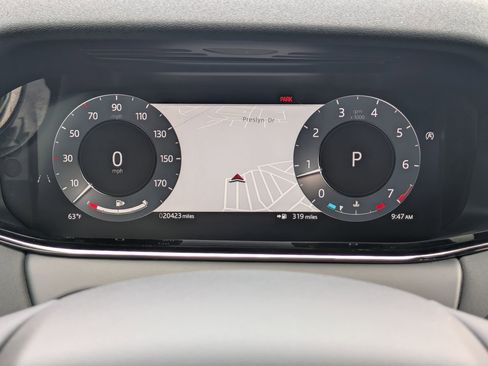 Certified 2025 Land Rover Range Rover Evoque S image 10