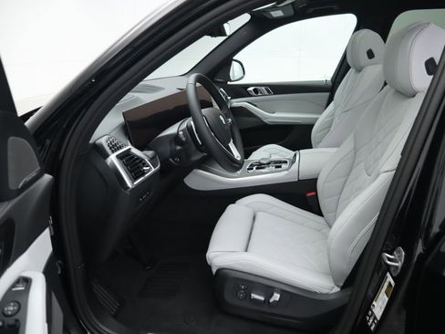 Certified 2026 BMW X5 xDrive40i w/ Premium Package image 21