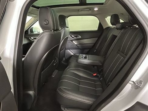 Used 2018 Land Rover Range Rover Velar S AWD/4WD image 26