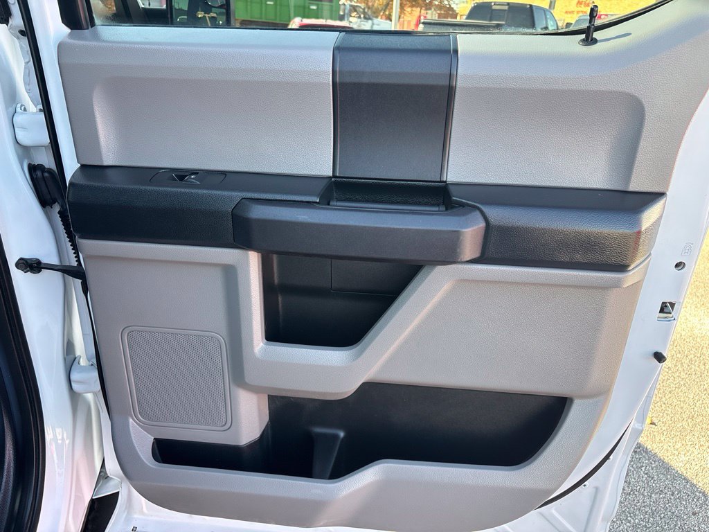 Used 2018 Ford F150 XL w/ Equipment Group 101A Mid AWD/4WD image 38