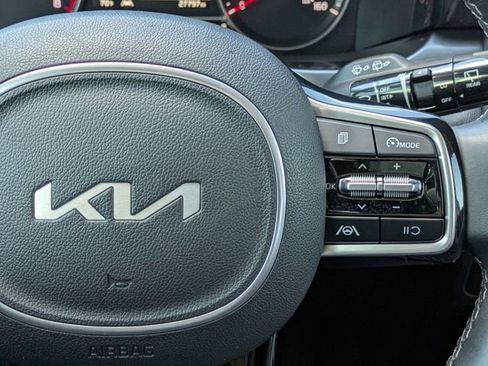 Used 2023 Kia Sorento S w/ Panoramic Sunroof Package image 22