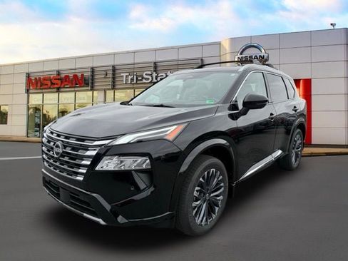 New 2026 Nissan Rogue Platinum w/ Platinum Premium Package image 2