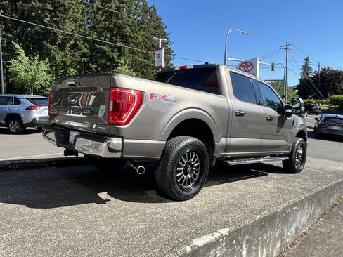 Used 2021 Ford F150 XLT w/ Equipment Group 302A High AWD/4WD image 7