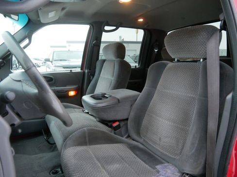 Used 2001 Ford F150 XLT image 10