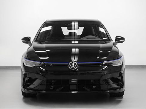 Used 2026 Volkswagen Golf AWD/4WD image 11