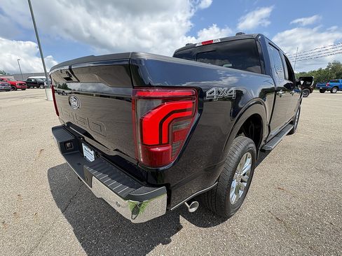 New 2026 Ford F150 Lariat w/ Equipment Group 501A Mid AWD/4WD image 5