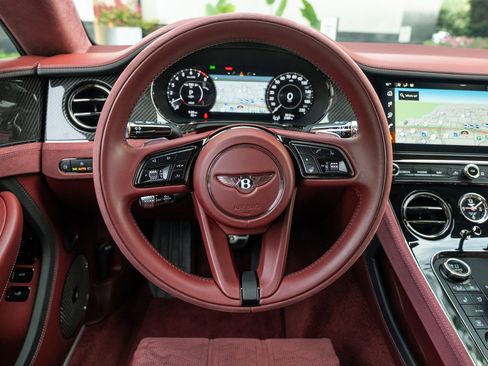 Used 2025 Bentley Continental GT Speed image 29