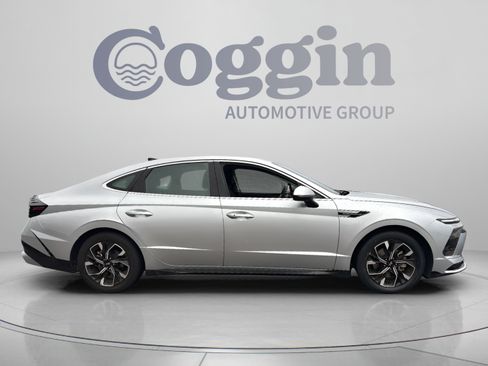 Used 2024 Hyundai Sonata SEL FWD image 6