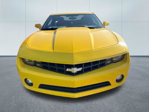 Used 2013 Chevrolet Camaro LT RWD image 6