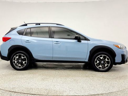 Used 2018 Subaru Crosstrek 2.0i image 4
