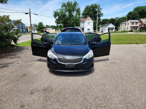 Used 2016 Kia Forte LX FWD image 15