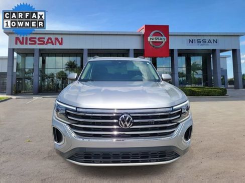 Used 2026 Volkswagen Atlas SE FWD image 11