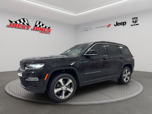 New 2024 Jeep Grand Cherokee Limited 4xe w/ Luxury Tech Group II image 1