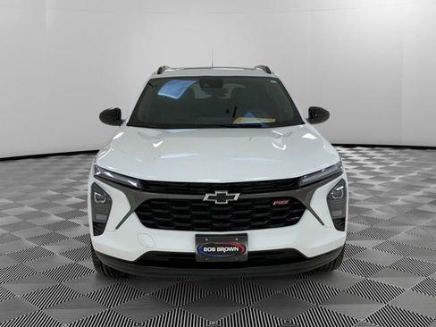 Certified 2024 Chevrolet Trax RS w/ Sunroof Package FWD image 8