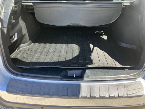 Used 2018 Subaru Outback 2.5i Limited AWD/4WD image 24