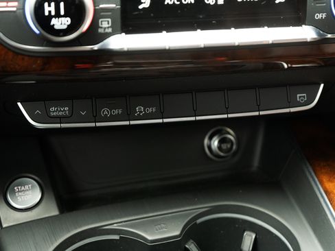 Used 2017 Audi A4 2.0T Ultra Premium w/ Audi MMI Navigation Plus image 36