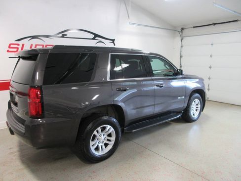 Used 2018 Chevrolet Tahoe LT w/ Luxury Package AWD/4WD image 5