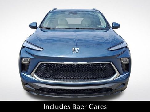 Used 2024 Buick Encore GX Sport Touring w/ Advanced Technology Package AWD/4WD image 2