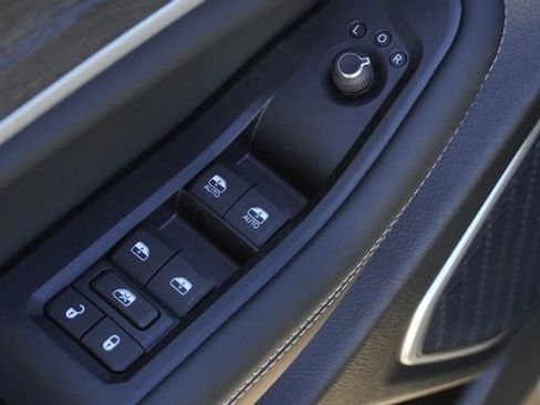 New 2026 Jeep Grand Cherokee Limited AWD/4WD image 21