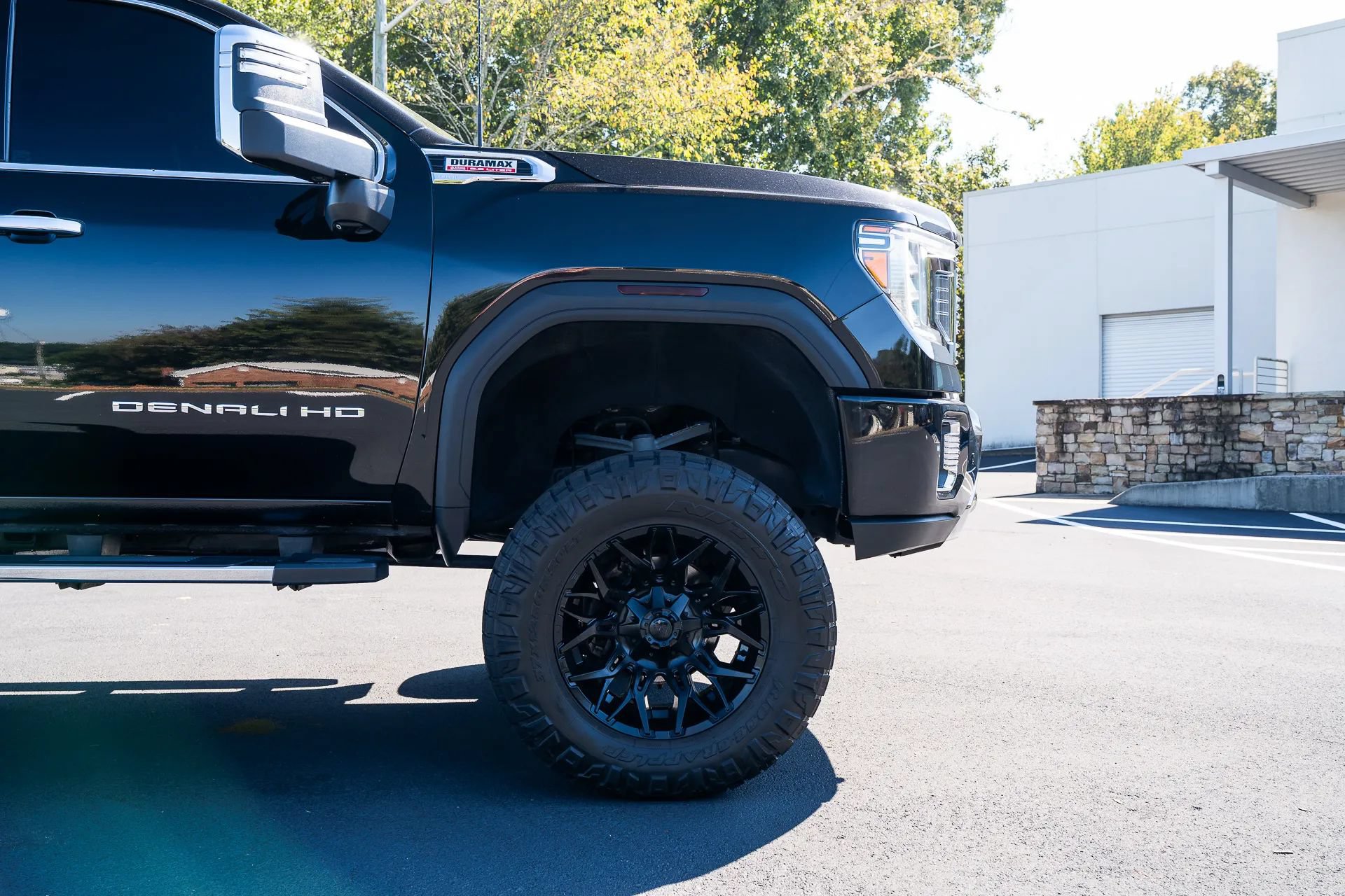Used 2023 GMC Sierra 2500 Denali w/ Denali Ultimate Package AWD/4WD image 11