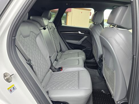 Certified 2023 Audi SQ5 Premium Plus w/ Premium Plus Package AWD/4WD image 46
