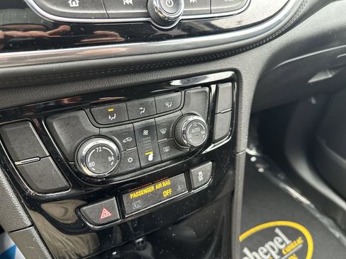 Used 2018 Buick Encore Preferred image 18