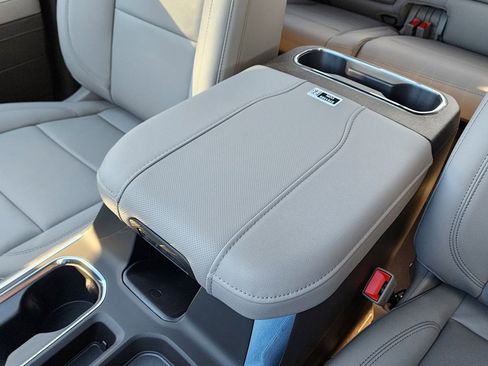 New 2026 GMC Sierra 1500 SLT w/ SLT Premium Plus Package image 31