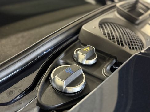 Used 2016 Porsche 911 Carrera GTS image 38