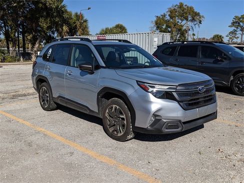 Used 2025 Subaru Forester Limited w/ Popular Package #2 image 3