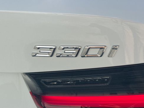New 2026 BMW 330i Sedan w/ M Sport Package RWD image 11