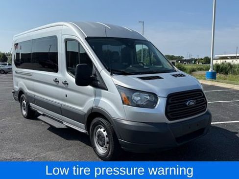 Used 2018 Ford Transit 350 XL image 8
