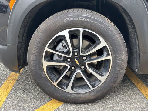 Used 2025 Chevrolet TrailBlazer LT image 25