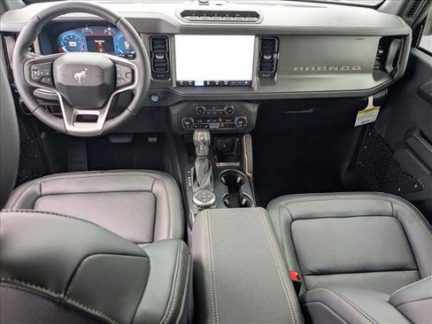 New 2025 Ford Bronco Badlands image 13