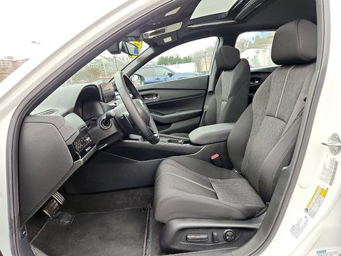 Used 2025 Honda Accord Sport image 14