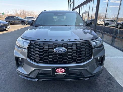 New 2026 Ford Explorer ST-Line w/ ST-Line Street Pack image 7