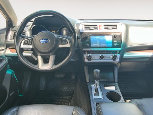 Used 2015 Subaru Legacy 2.5i Limited AWD/4WD image 10