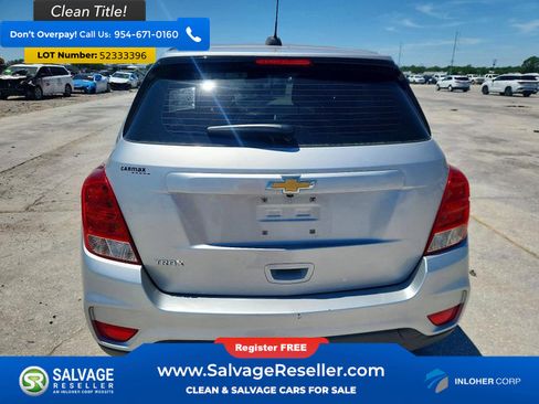 Used 2017 Chevrolet Trax LS FWD image 8
