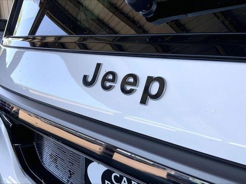 New 2026 Jeep Grand Wagoneer Limited AWD/4WD image 21