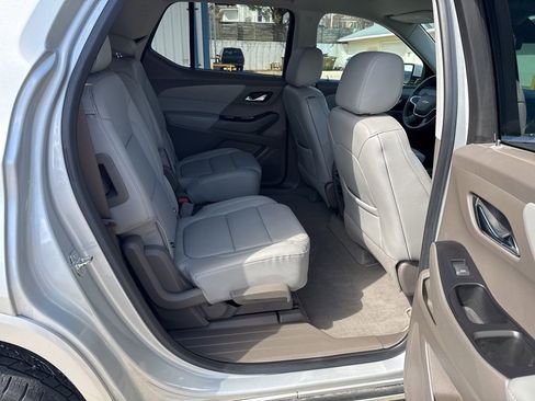 Used 2018 Chevrolet Traverse Premier w/ Driver Confidence II Package image 19