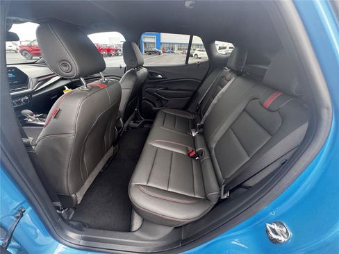 New 2026 Chevrolet Trax RS w/ Driver Confidence Package FWD image 7