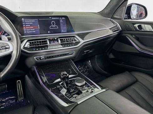 Used 2019 BMW X7 xDrive50i w/ M Sport Package image 32