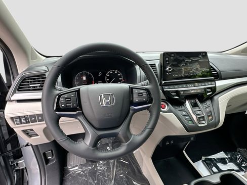 New 2026 Honda Odyssey EX-L image 8