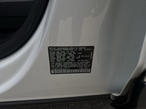 Certified 2023 Volkswagen Atlas Cross Sport SEL image 35