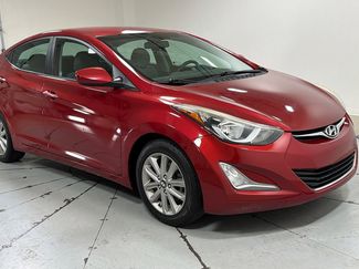 Used 2015 Hyundai Elantra SE w/ Option Group 02 video 3