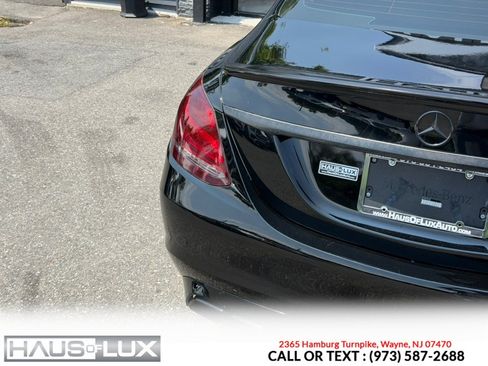 Used 2018 Mercedes-Benz C 300 4MATIC Sedan w/ Premium Package image 19