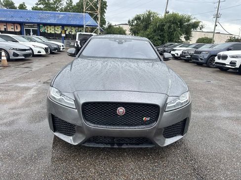 Used 2017 Jaguar XF S RWD image 2